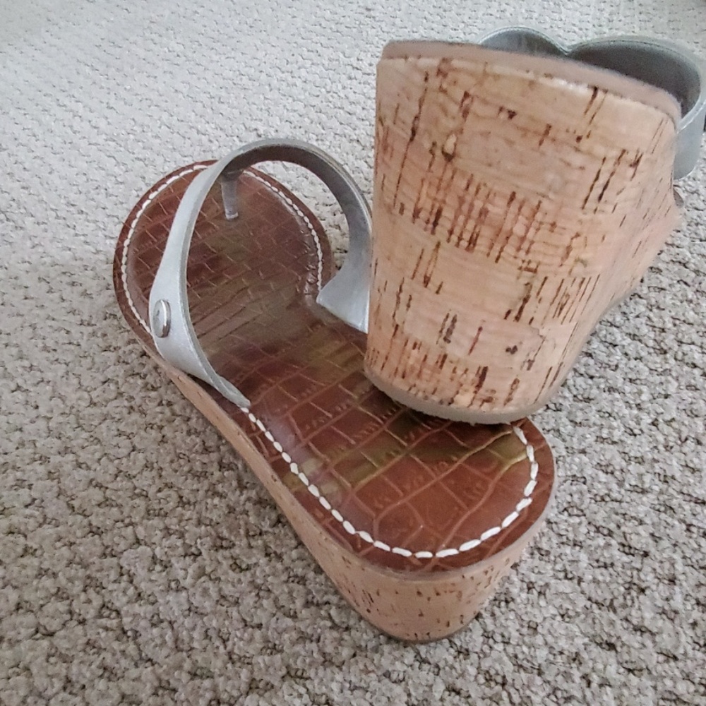 Sam Edelman wedges - Picture 2 of 3